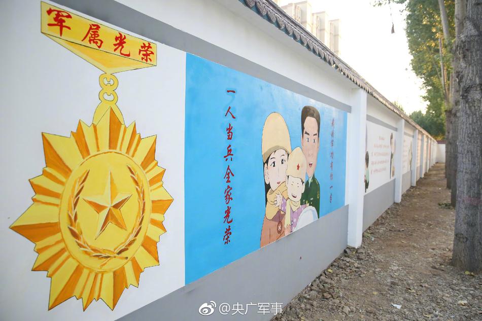Chlnese乱子伦裸体沙滩