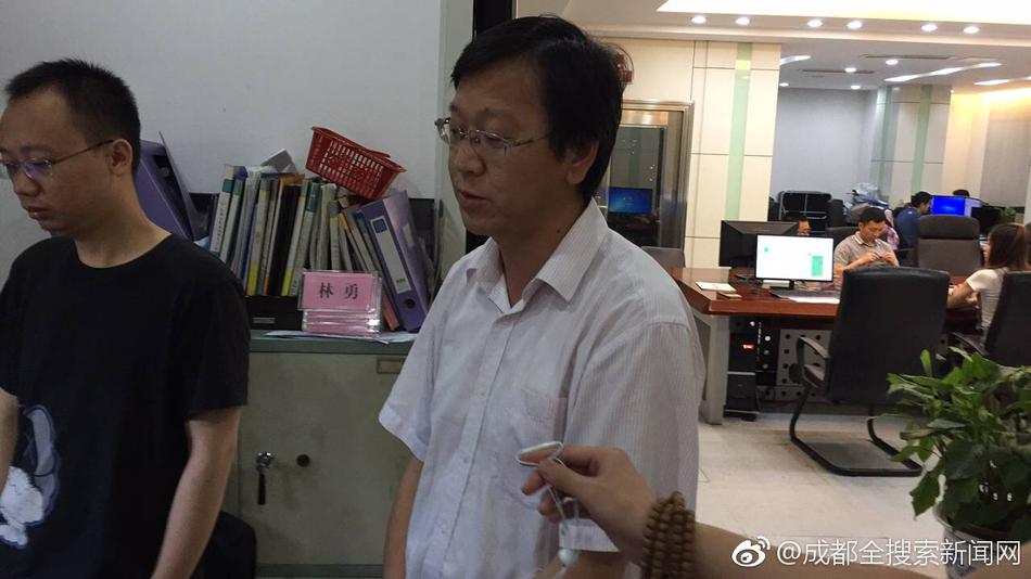 黄色网止三级人妻