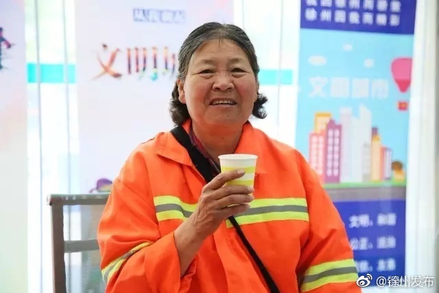 大陆夫妻性生活床上精品视频