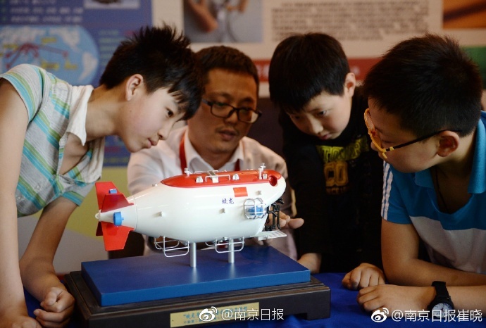 黄色网站高清无码。