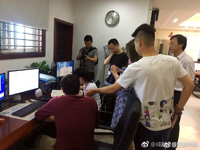 老熟女亂伦一区二区三区
