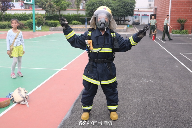 天天摸天天干