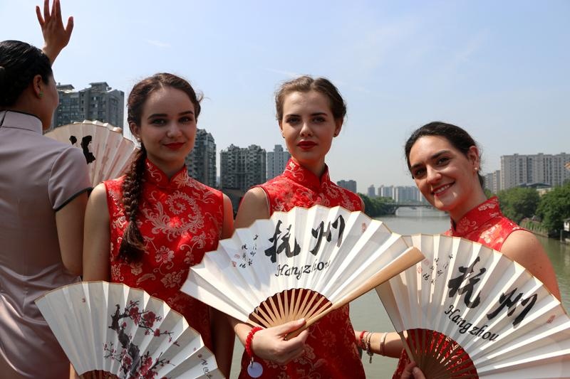 黄色下载网站
