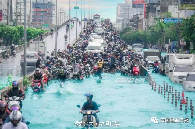 亚洲综合一区二区三区