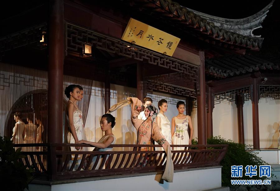 八重神子腿法娴熟脚法熟练在线观看