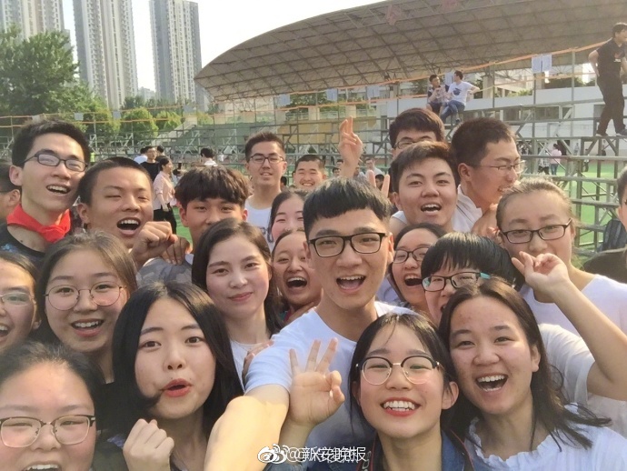 黄色全裸网站