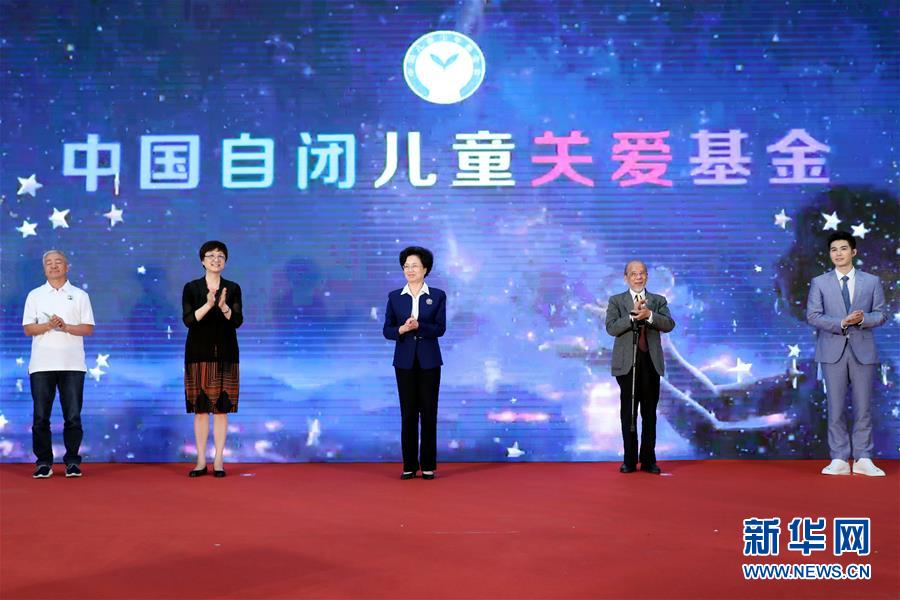 美女在线黄色小电影