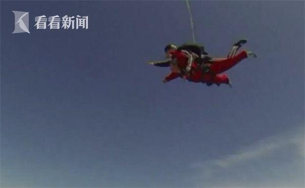 农村老头树林做爰