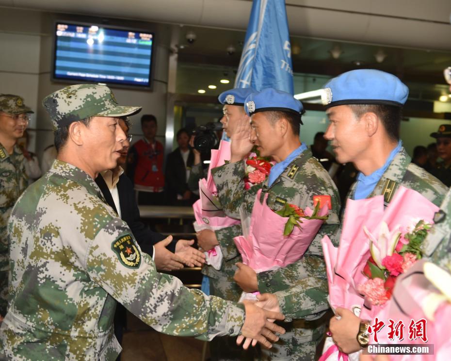 中国第四批赴马里维和部队第二梯队官兵凯旋