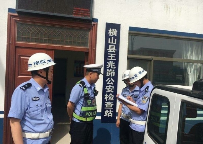 裸体芭蕾杂技团Hd