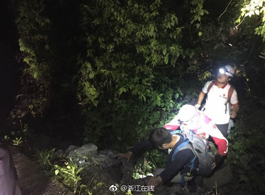 吵逼性论理电影村女老头