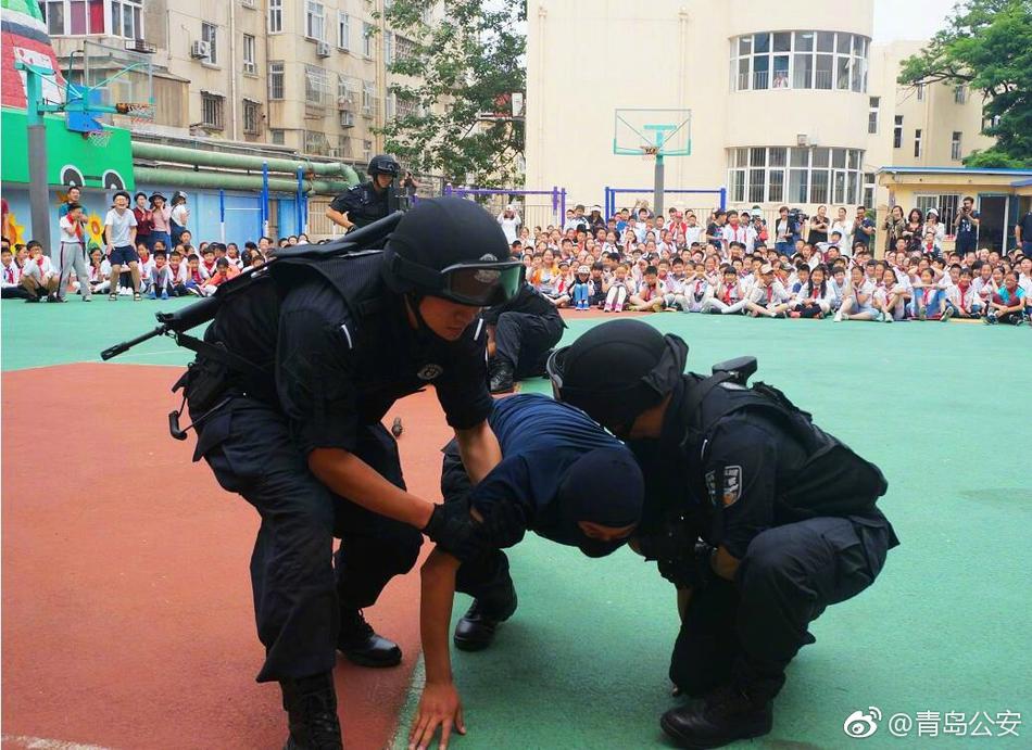 国产片婬乱一级A片危情