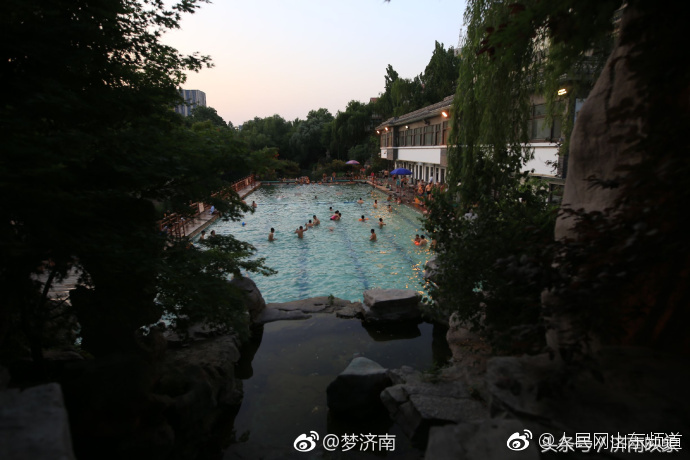 5566亚洲精华国产精华精华液