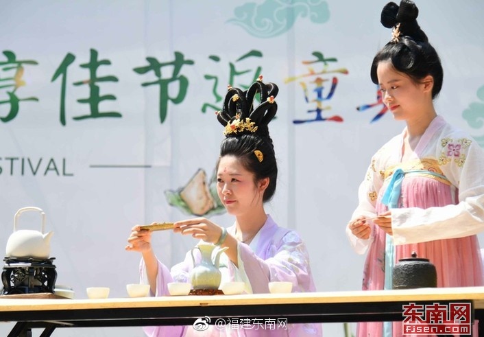 小黄书网站