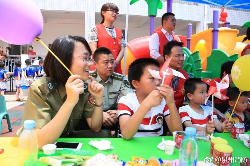 亚洲女人被黑人巨大的原因