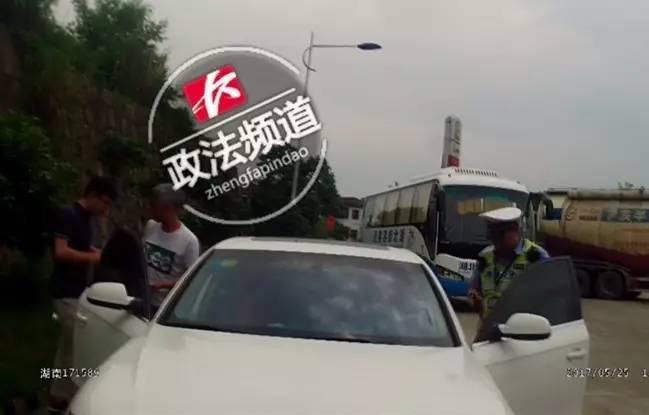 雷电将军被 娇喘流白色液体游戏