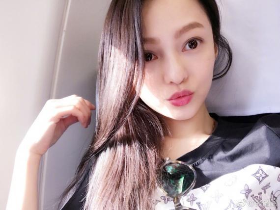岳让我一晚弄了6次高潮