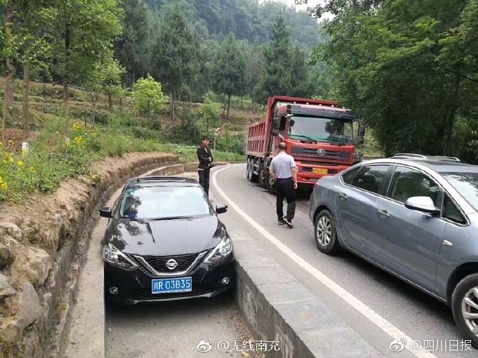 国产美女裸体秘 无遮挡JK視頻