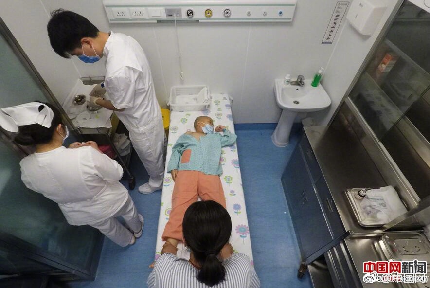欧洲美一区二区三区亚洲