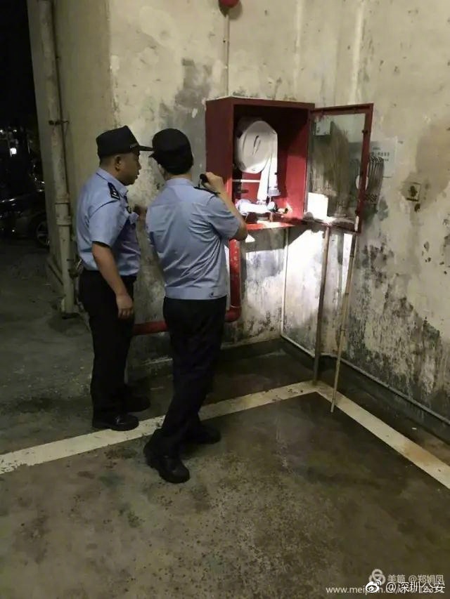 一边添一边摸53分钟