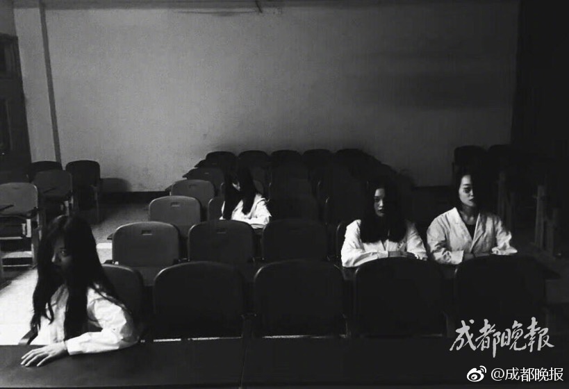 无码高清人妻