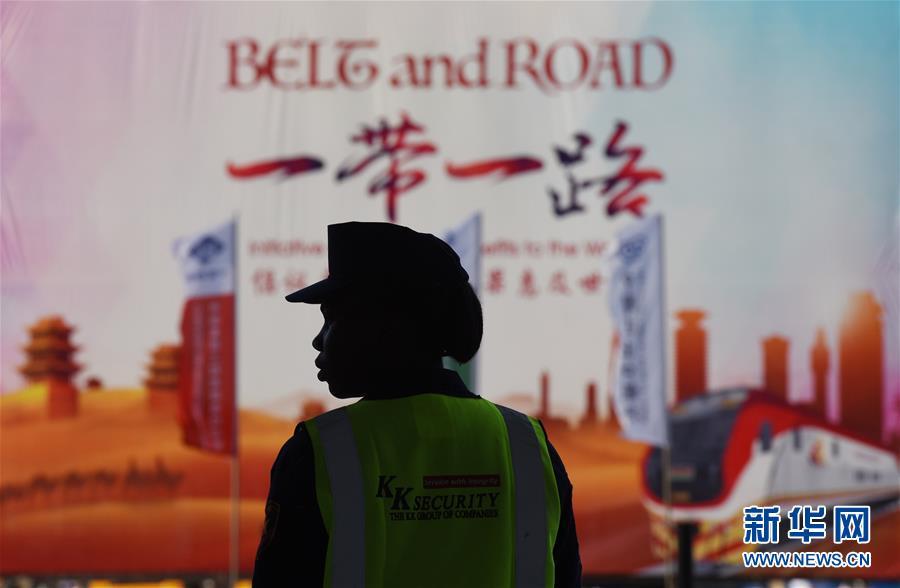 Chinese老女人老熟妇近亲相姦