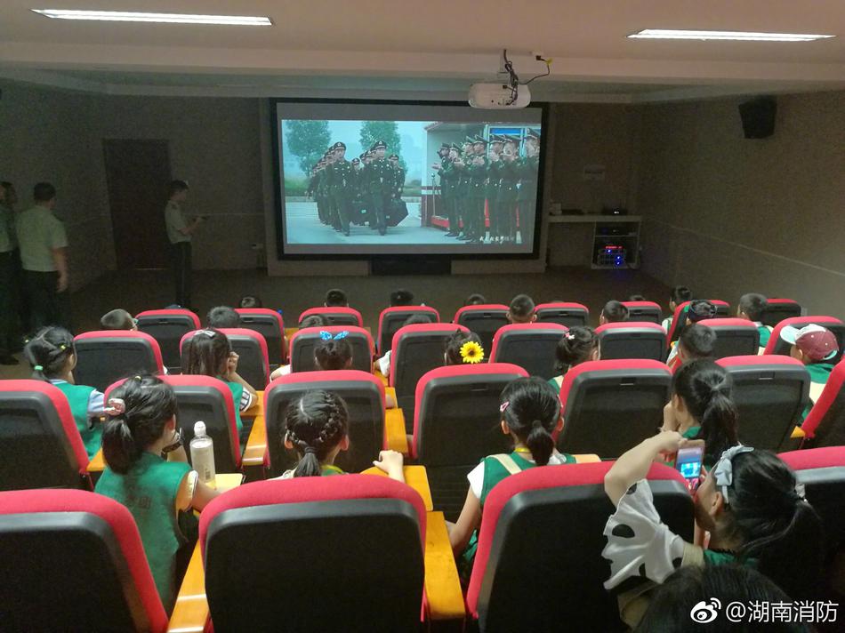 经典三级片色戒在线