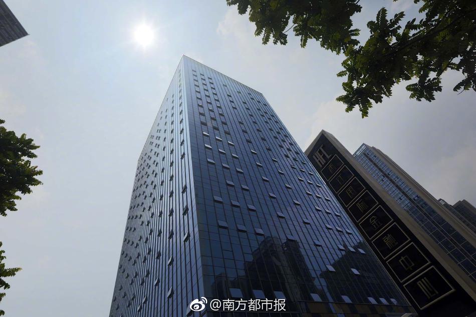 国模冰莲 私拍03