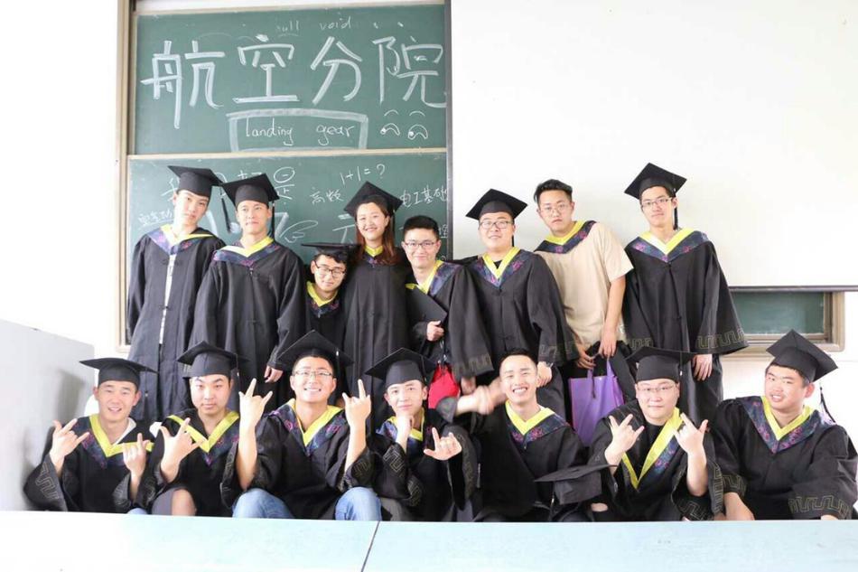 廁所打手槍
