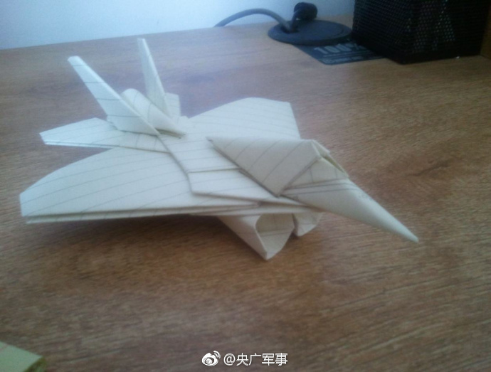 黄色电影特级俄罗斯老太婆裸体