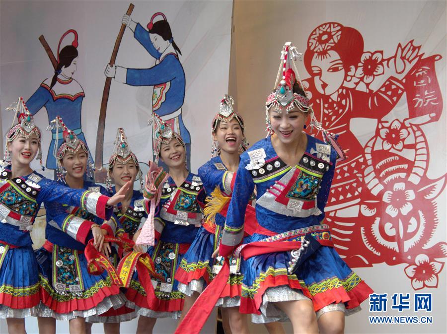 ChinaⅩXX XHD仙踪林