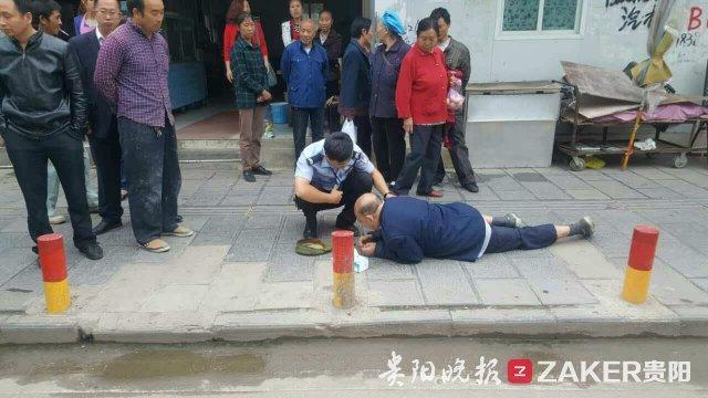 Chinese公共男澡堂偷拍