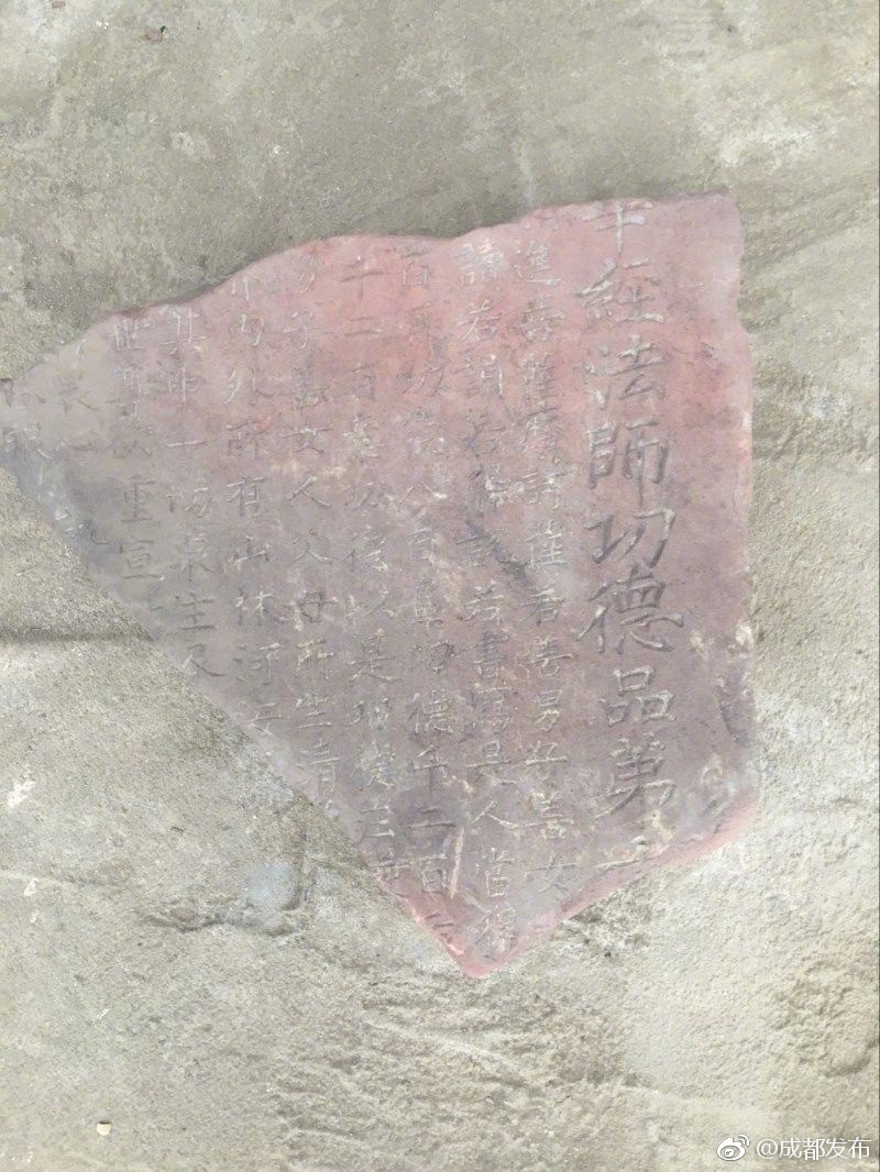 国产精品一线天美女