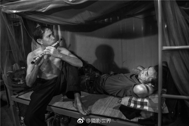 我的大胸岳牳4