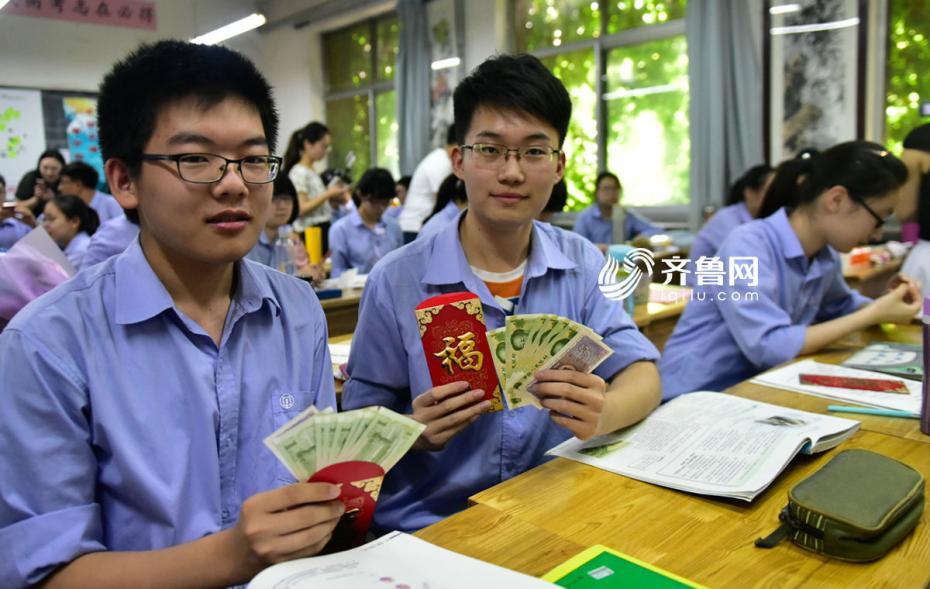 卫生间被教官做好爽HH视频