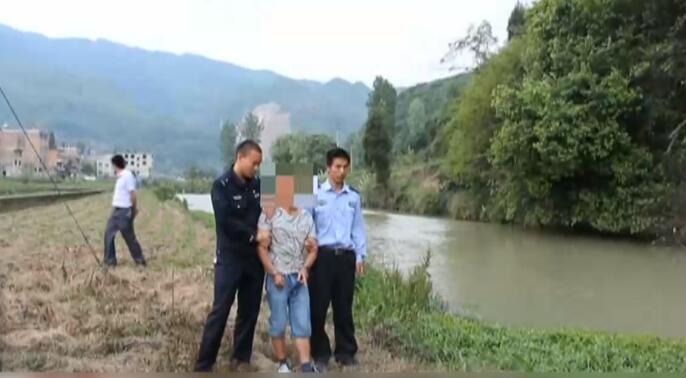 女人脱精光直播app免费观看