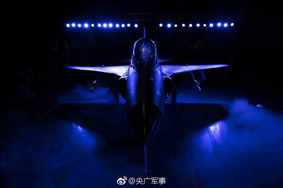 體育生學長打飛機Gay2022