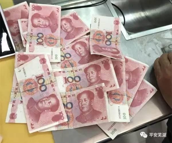 公狗操中国女人的屄