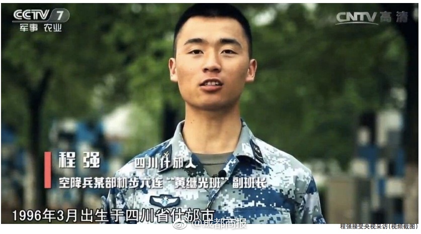 奶大的女人弄着舒服