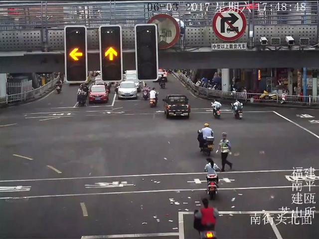 殴美性生活三级大黄片