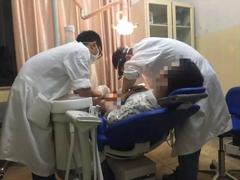 国产偷窥盗拍丰满老女人