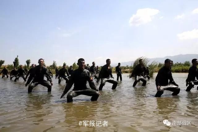 老头泄精喂老头GAy
