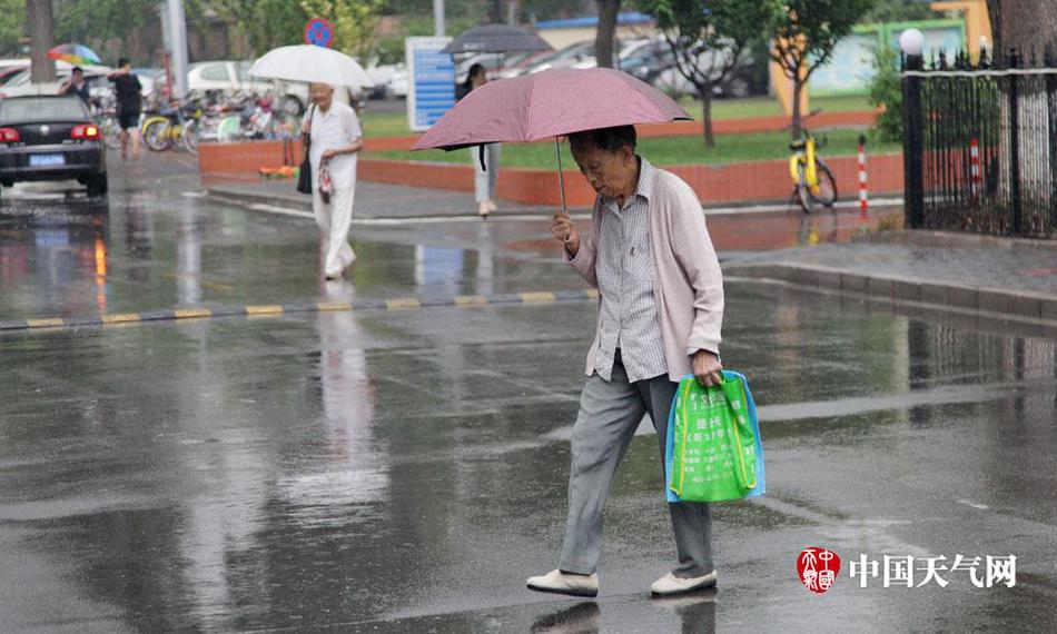 我和护士性电影