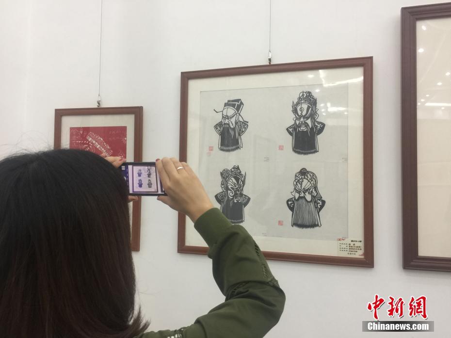 連身絲襪