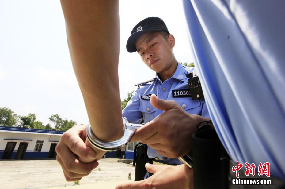 看男女日比免费视频