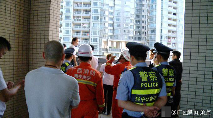 中国脏老太婆逼里射满精