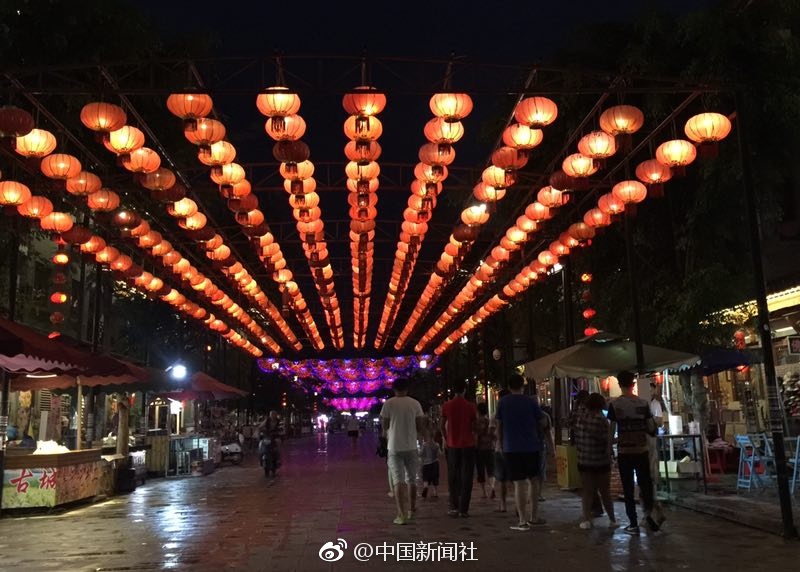 丰满浓密大荫道BBWBBB