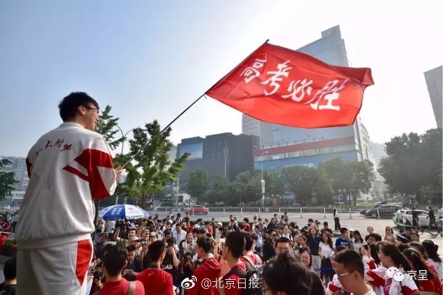 韩国三级午夜理伦三级三
