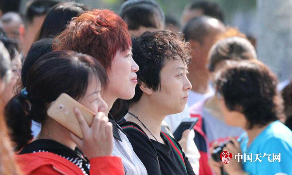 嗯～啊～轻一点  韩国电影