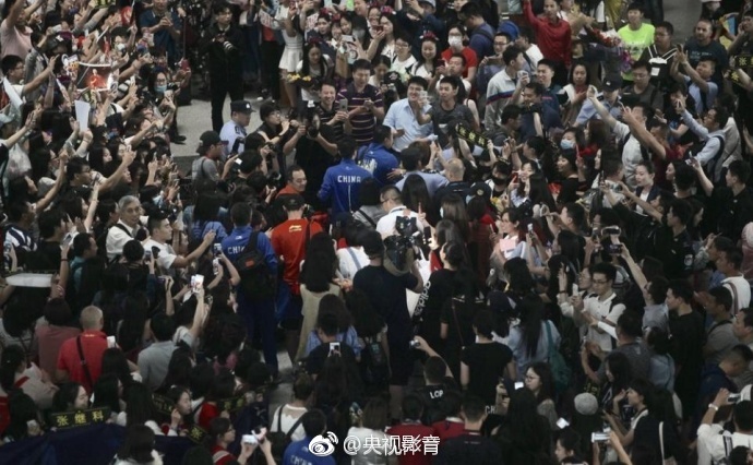 三极片与黄色片